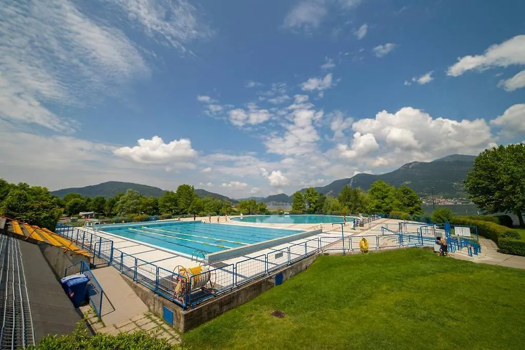 Apartment Ferienwohnung Patio 15 - Pools, Tennis And Water Sports Iseo