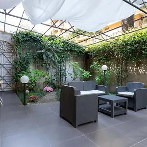The Secret Garden Apartment